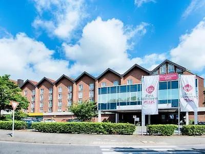 - The Niu, Stream By Ihg Hotel 4*