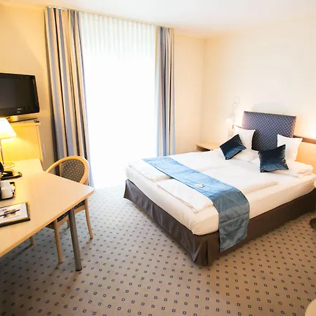 - The Niu, Stream By Ihg 4*