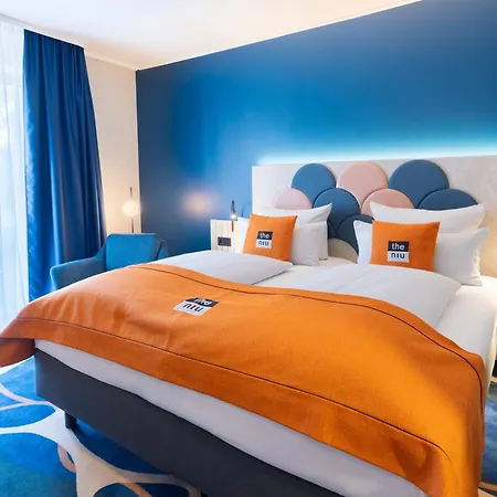 - The Niu, Stream By Ihg