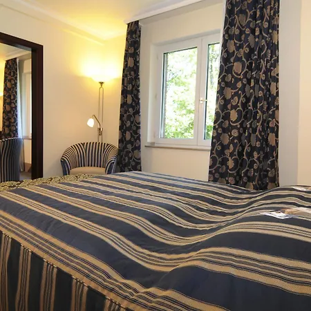 - The Niu, Stream By Ihg