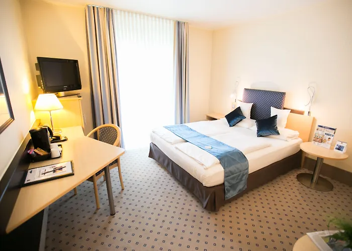 - The Niu, Stream By Ihg 4*