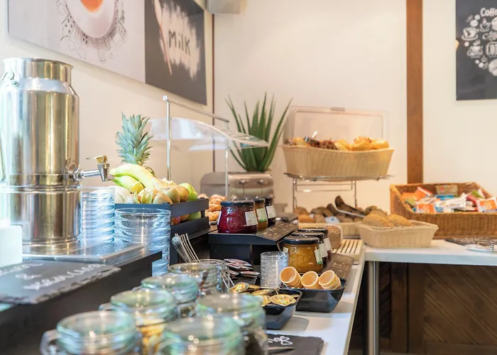 - The Niu, Stream By Ihg Отель Мёнхен-Гладбах