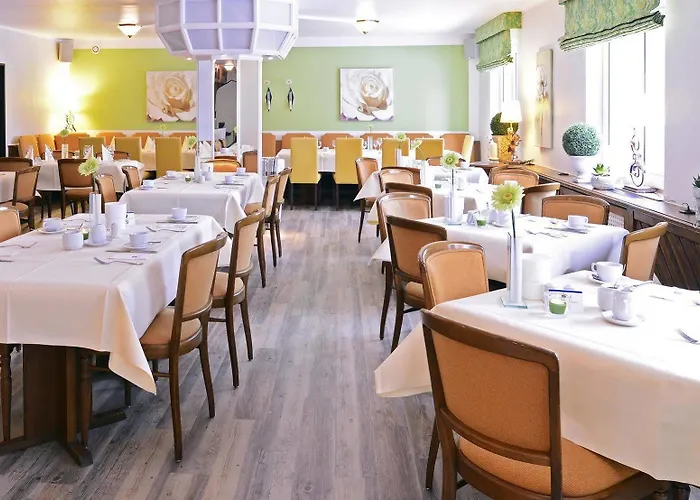 - The Niu, Stream By Ihg