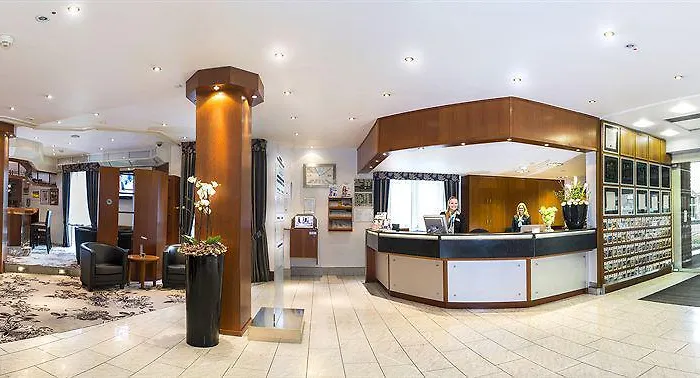 - The Niu, Stream By Ihg Hotel 4*